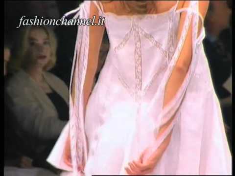 "Alberta Ferretti" Spring Summer 1994 Milan 2 of 4 pret a porter woman by FashionChannel