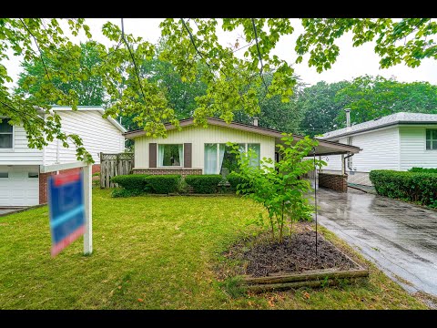 635 Blue Forest Hill, Burlington Home for Sale - Real Estate Properties for Sale