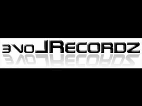 Snoop Dog vs. Jan Hammer Project - Drop It Like Its Hot vs. Miami Theme