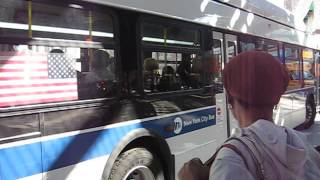 preview picture of video 'B68 bus at Coney Island and Brighton Beach Avenues'