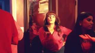 Music Video - JunJeezy Feat. Ravi B - Tip De Bottle (OFFICIAL Music Video)