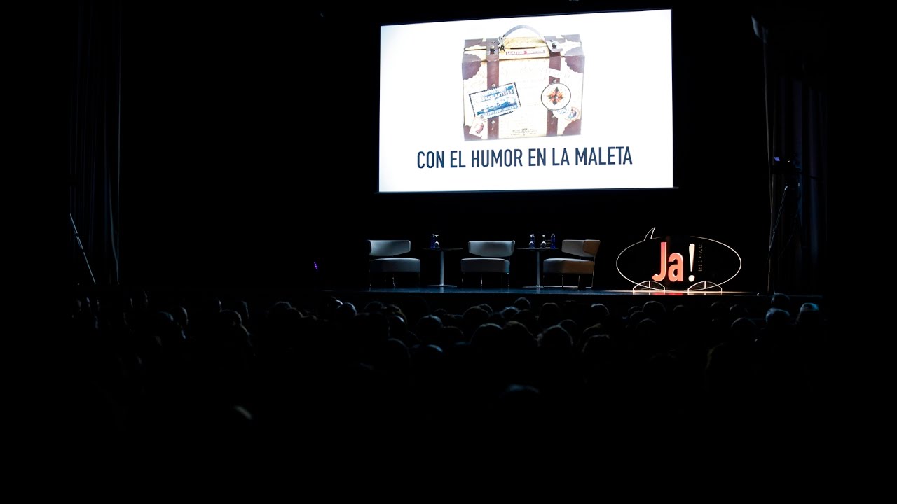 Con el humor en la maleta