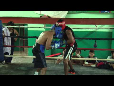 "CHOCOLATE" GUANTEÓ CON EL "TORITO"