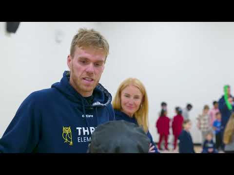 Connor McDavid & Gene Principe Visit Thrive Elementary