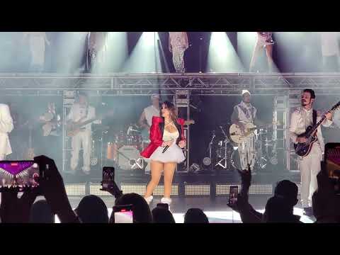 RBD Dulce Maria - aún hay algo de amor feat Motel Paty Cantú en vivo auditorio telmex 2000s pop tour
