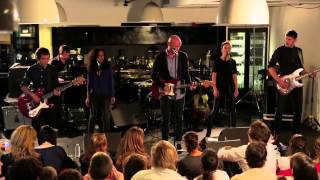 Gaetan Roussel - Help Myself (Live)