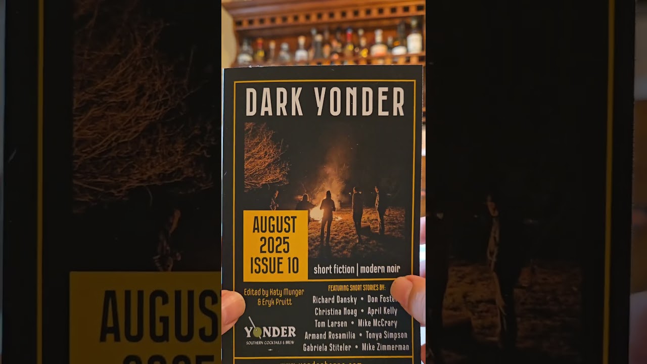 Unboxing issue 10 of Dark Yonder