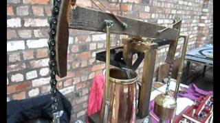 preview picture of video 'Model Newcomen Pumping Engine Working at the Black Country Museum'