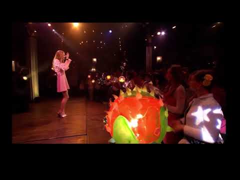 Maartje Van Neygen - Stralen (Ondertiteld)