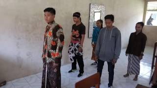 Temom Holic &quot;Mending Pedot&quot;