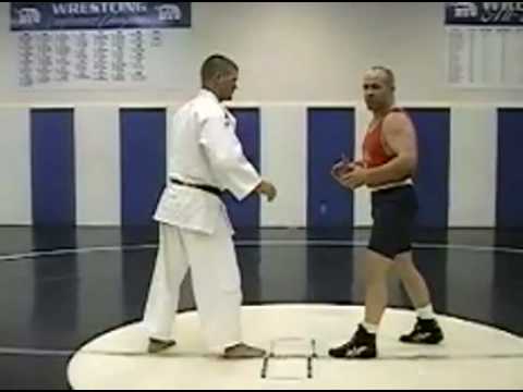 Mark Schultz - Learn Wrestling Takedowns: THE FOOT SWEEP!