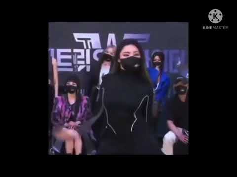 YGX team leader Lee Jung Lee dancing to  SOMI's Dumb Dumb at Street Woman Fighter presscon