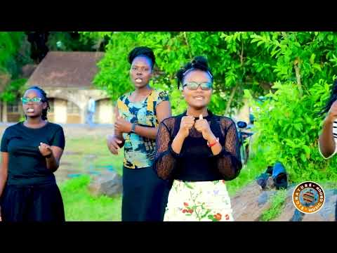 CHOMBONI // SIGNATURE MUSIC GROUP