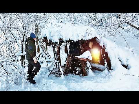 Kona býr ein í köldum kofa á veturna | Að lifa af í skóginum