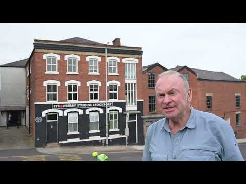 Neil Sedaka Recorded Two LPs in Stockport, England