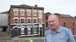 Neil Sedaka Recorded Two LPs in Stockport, England