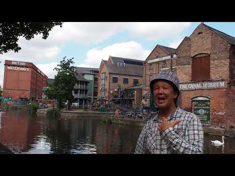 Theme Song  of the 1971 007 film ”Diamonds are forever”sung by Shirley Bassey in 1971 exists here!