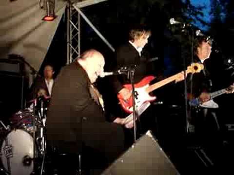 Weeping Willows w Freddie Wadling -Karma police - live Mosebacke 2008