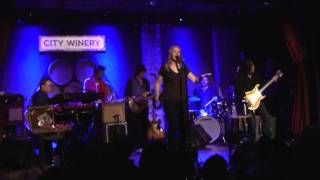 Joan Osborne-The Same Love That Made Me Laugh