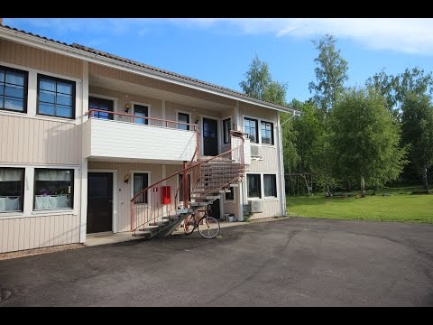 Inbjudande tvåa med bastu i attraktiva Östernäs