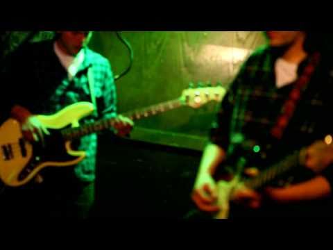Useless Objects @ Old Curtis St Pub