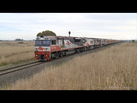 SCT 7PM9 Freight Train With Boxcars, Containers & Steel Butterboxes (11/5/2022) - PoathTV Railways
