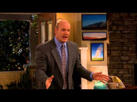Good Luck Charlie 4.10 (Clip)
