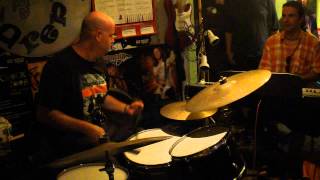 Geoff Clapp (drum clinic) with Bojan Turkić in @ The Drummer Dreamer Cafe in Belgrade.mov