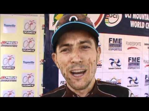 A gloriosa entrevista de ABRAÃO AZEVEDO  Cat Masculino 40 a 44 anos   Campeonato Mundial Master  XCO 2011  Balneário Camboriú   SC