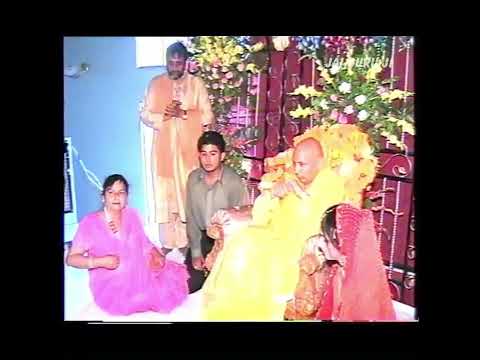 Guru Ji's Darshan: Blessing Goldie Uncle's Wedding on April 27th, 2003.