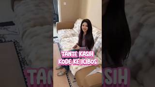 Download lagu ICIBOS PULANG NGGAK BAWA APA-APA, TANTE LANGSUNG NGODE MINTA DIBAWAINππ€£ #douyin #cewekchina #tante mp3 Download lagu ICIBOS PULANG NGGAK BAWA APA-APA, TANTE LANGSUNG NGODE MINTA DIBAWAINππ€£ #douyin #cewekchina #tante mp3