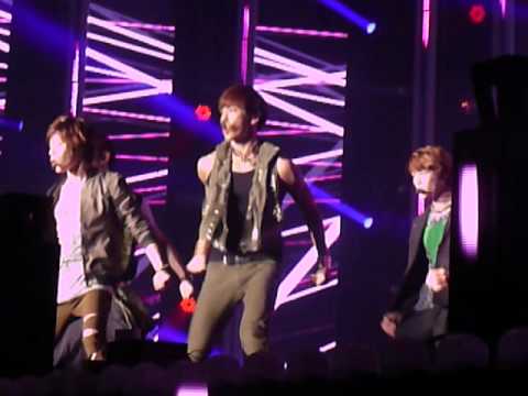 120808 Pink Play Concert - SHINee - Lucifer