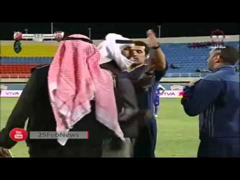 Arap şeyhi sahaya inip hakemi tekme tokat dövdü