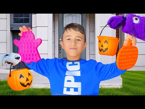 Matteo Trick or Treat Adventure | DeeDee Halloween Videos 