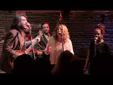 Christmas Must Be Tonight :: Amy Helm, Connor Kennedy, & Catherine Russell :: Levon Helm Studios