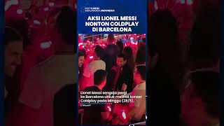 Pilih Tak Hadiri Penghargaan UNFP, Ini Gaya Lionel Messi Saat Nonton Konser Coldplay di Barcelona