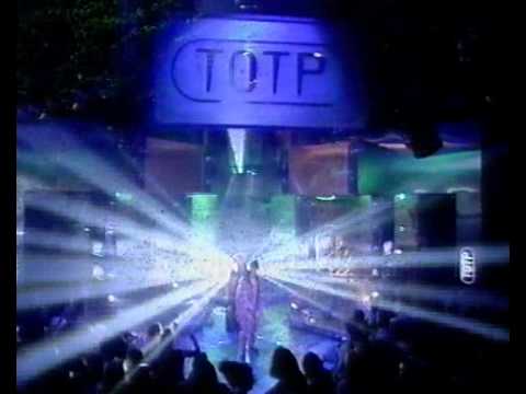 Video thumbnail for Paninaro ’95 [Top of the Pops - 1995/08/03]