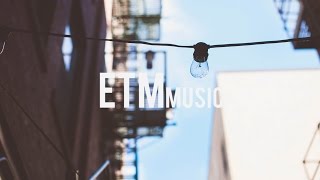 Lou Phelps - What Time Is It? (feat. Innanet James)