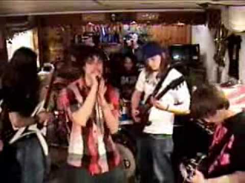 Wildnite radio / bleeding the fifth