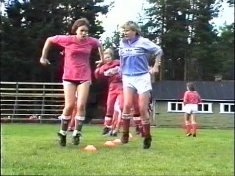 Fotboll.  LBKs damlag  1990 / Larsmo När-TV