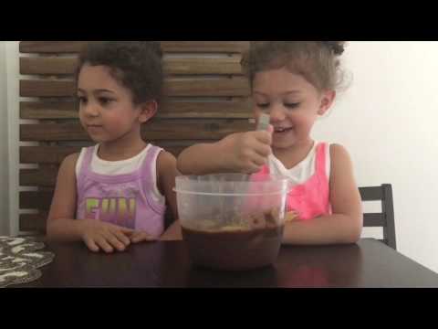 Delana & Justina: Baking Brownies