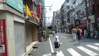 Why Are Japanese Kids Able to Walk to School Alone?