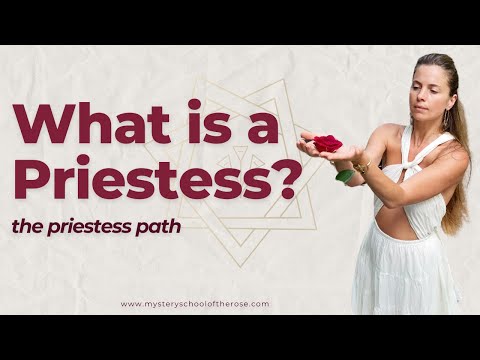 What is a Priestess? The Priestess Path ☥