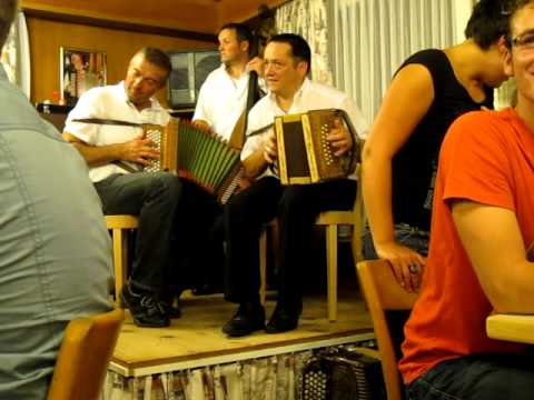 Stümpeli Tradition, Ländlertrio Gartehöckler