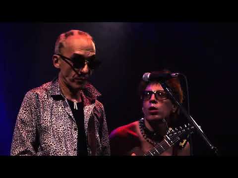 SOLO UNA AGRESION LUCILLE