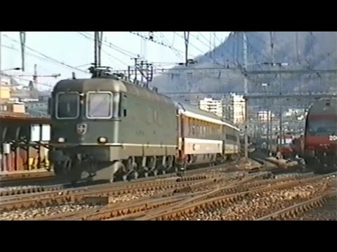Treni svizzeri e italiani a Chiasso nel 1999