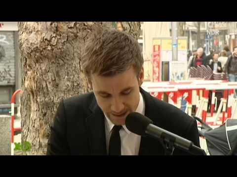 Extra 3 Aktion - Störfall-Lesung bei Vattenfall | extra 3 | NDR