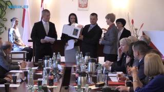 preview picture of video 'Pierwsza Sesja Rady miasta Zambrów VII kadencji 2014 - 2018 - zambrow.org'