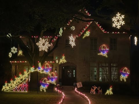 Crave a Holiday Display That Pops? LED 2D Decor is the Answer! 🦌🔥#leddecoration    #christmasvibes