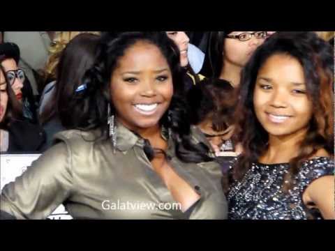 Shar Jackson with a nice smile (More at galatview.com)